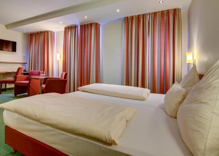Baden-Württemberg Wertheim Comfort Triple Room