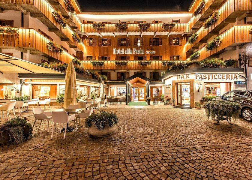 Veneto Alleghe exterior view