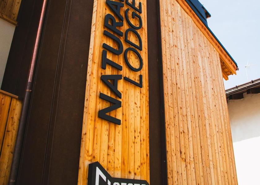 Veneto Alleghe exterior view