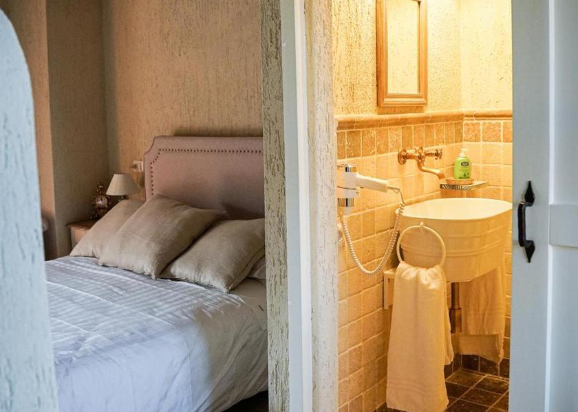 Lazio Arpino Double Room with Private Bathroom
