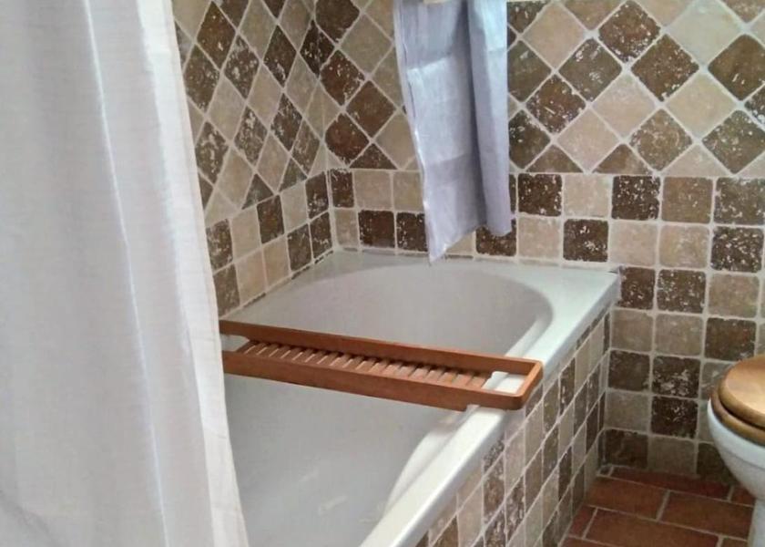 Lazio Arpino Triple Room with Private Bathroom