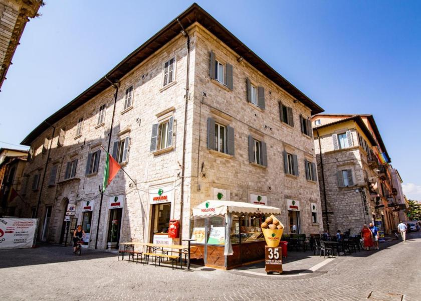 Marche Ascoli Piceno nearby attraction