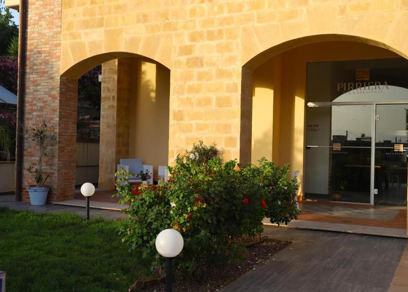Sicily Bagheria entrance