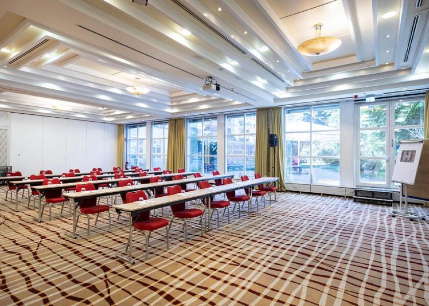 meeting room / ballrooms