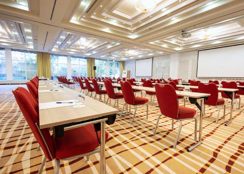 meeting room / ballrooms