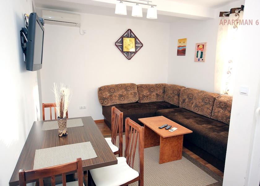 Bar Municipality Bar Living area