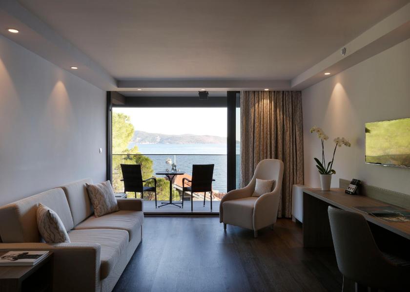  Herceg Novi Public Areas