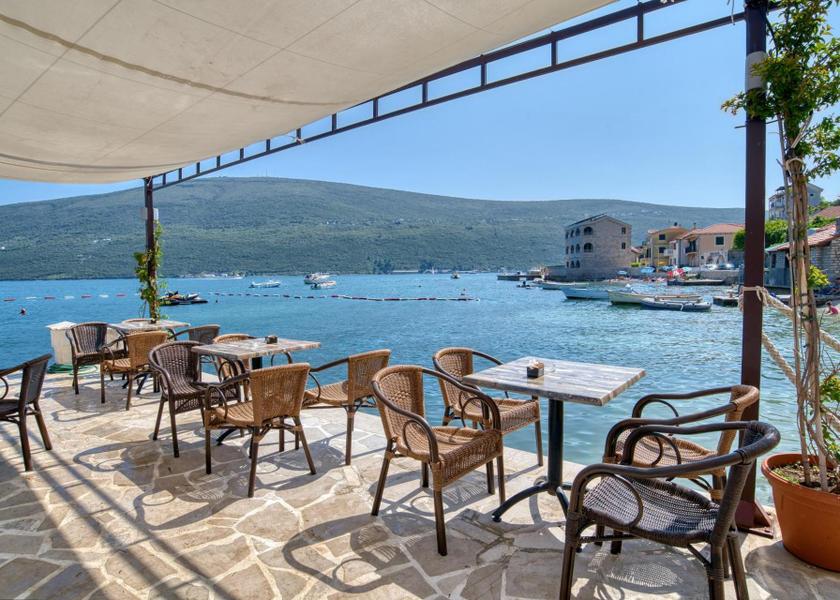  Herceg Novi beach