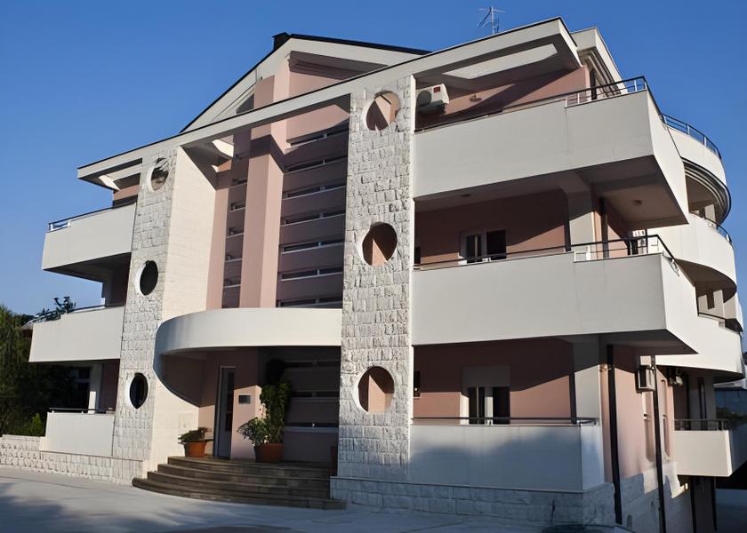  Herceg Novi exterior view