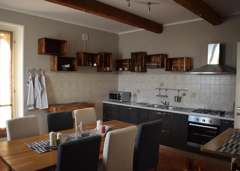 Piedmont Bene Vagienna kitchen