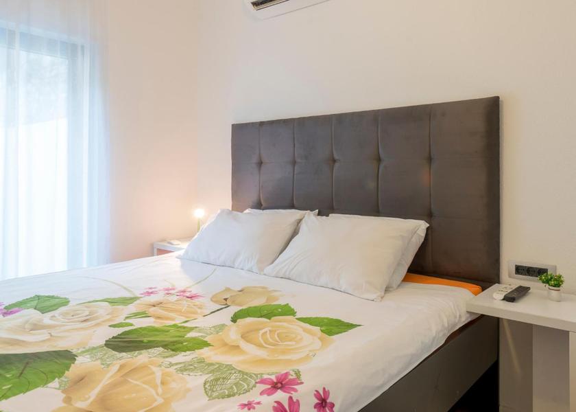  Kotor Comfort One Bedroom Apartment with Garden View