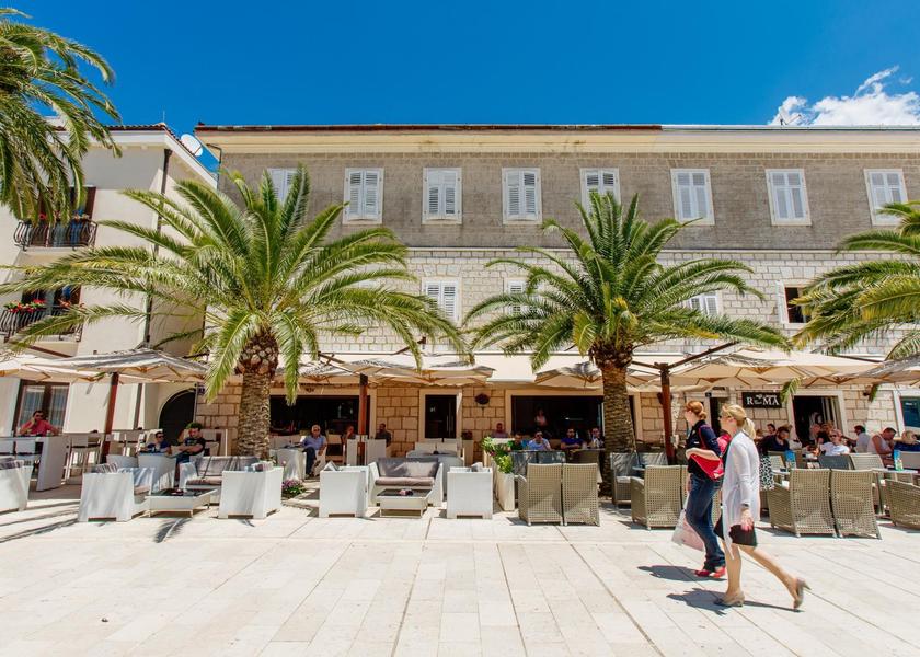  Tivat surrounding environment