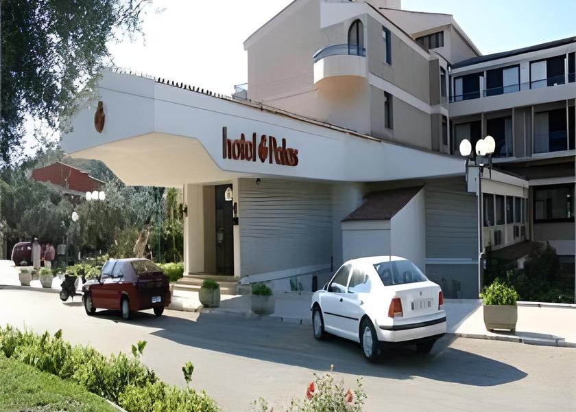  Petrovac exterior view