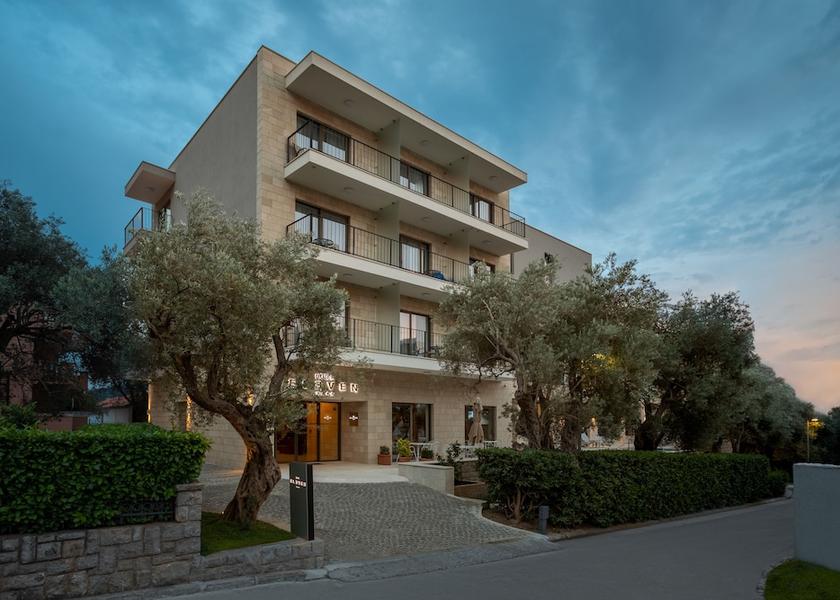 Budva Municipality Petrovac Courtyard