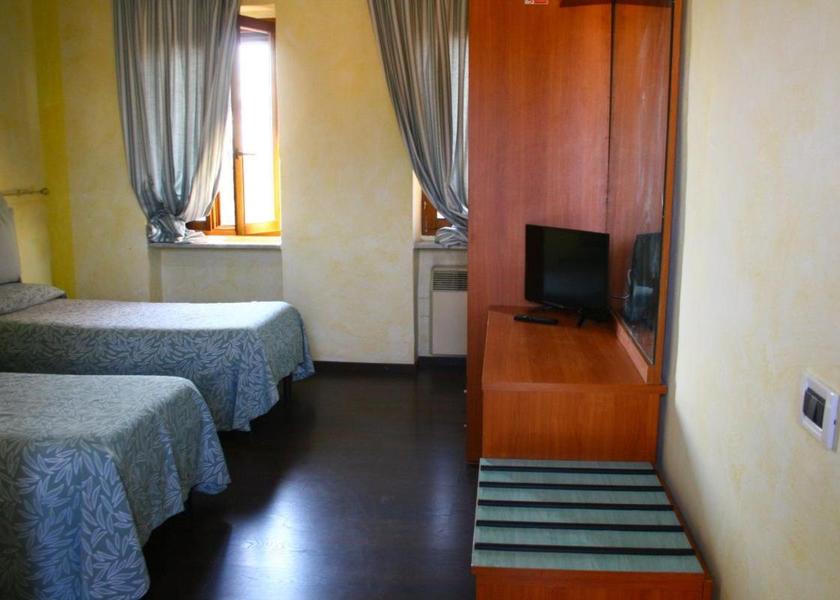 Piedmont Mappano Triple Room