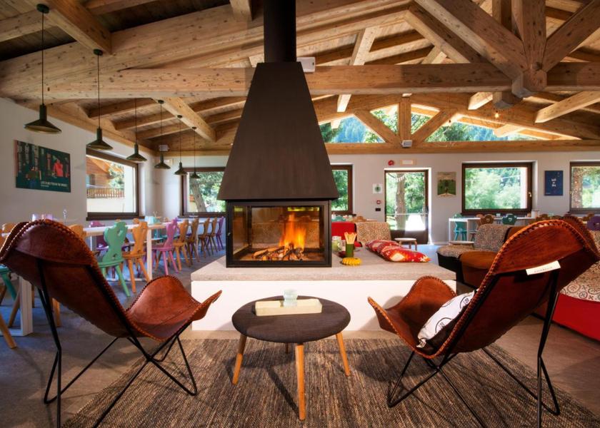 Lombardy Bormio shared lounge/tv area