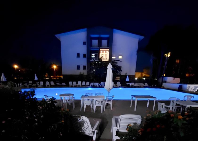 Sicily Calatabiano swimming pool