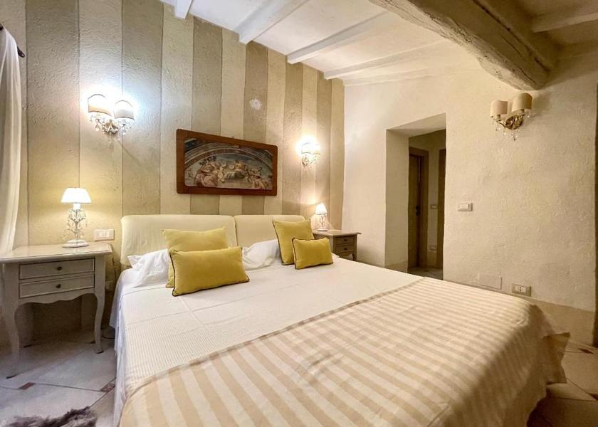 Tuscany Campiglia Marittima Deluxe Room