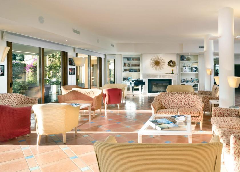 Sardinia Capoterra lobby