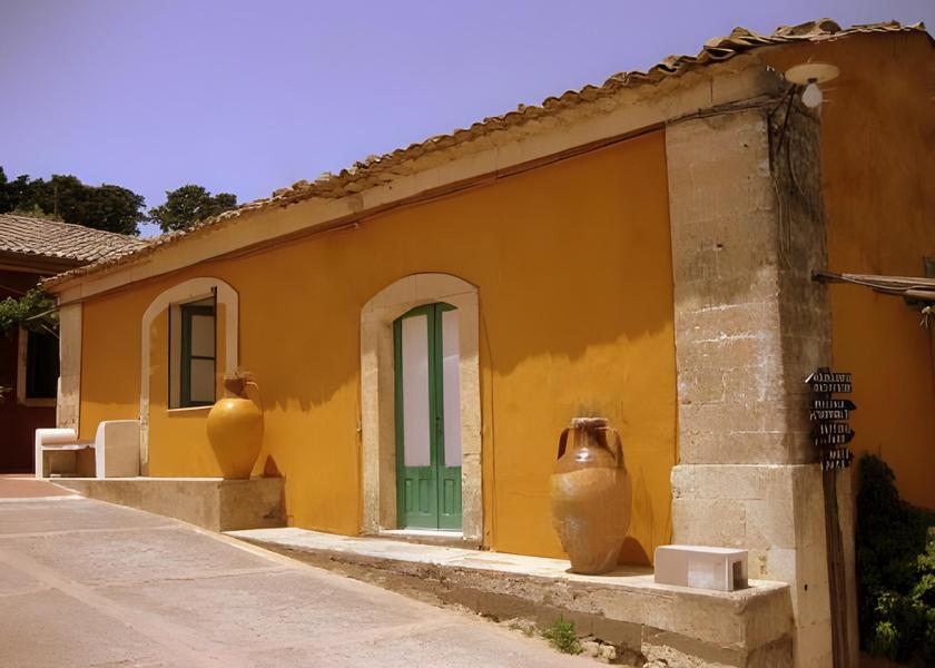 Sicily Carlentini exterior view