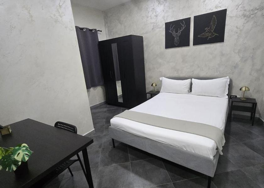 Campania Casoria Deluxe Room