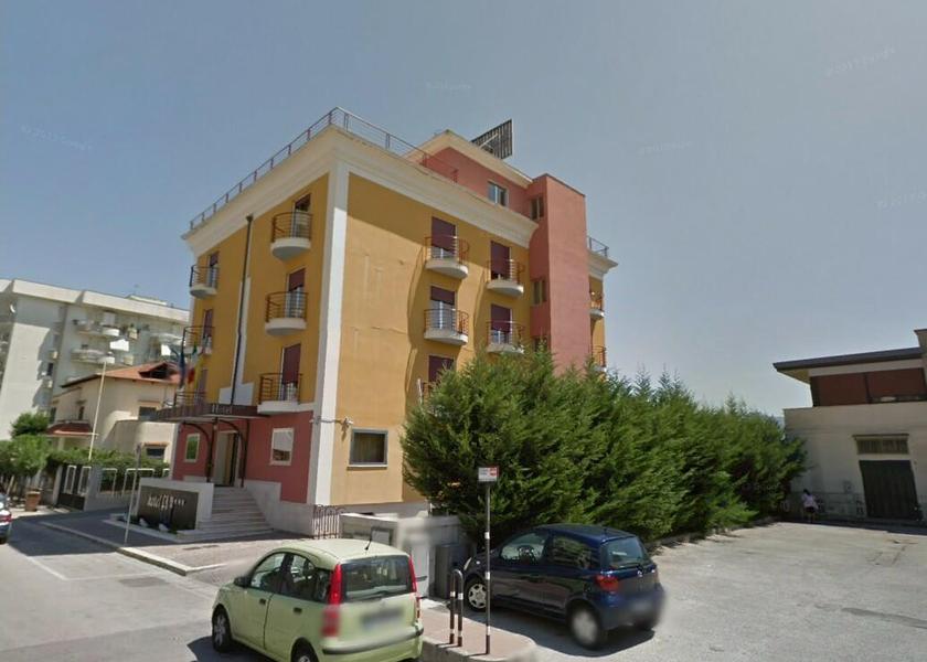 Campania Casoria exterior view