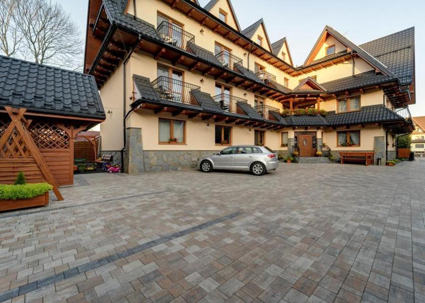 Lesser Poland Voivodeship Bialy Dunajec exterior view