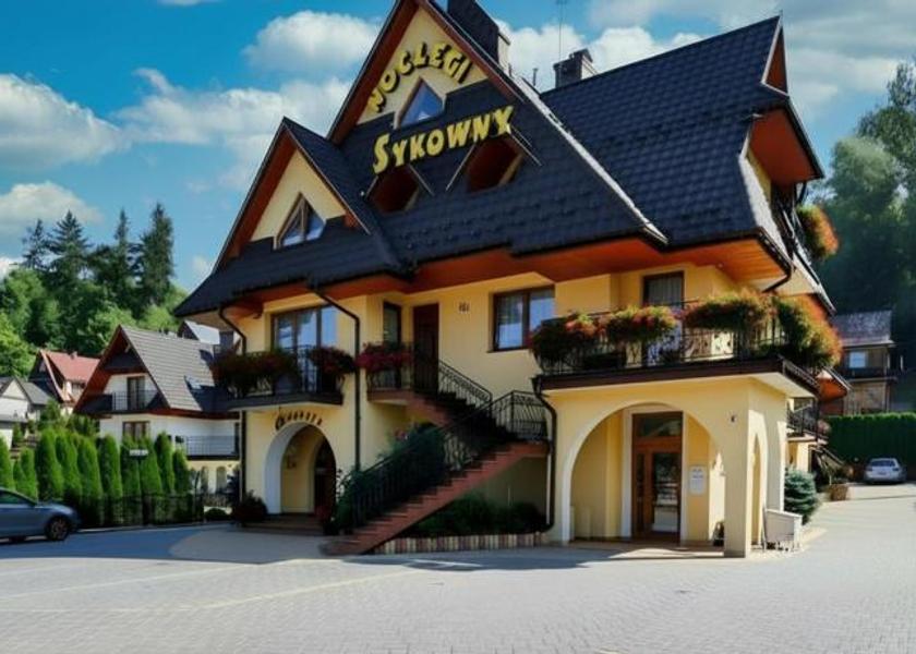 Lesser Poland Voivodeship Bialy Dunajec Exterior view
