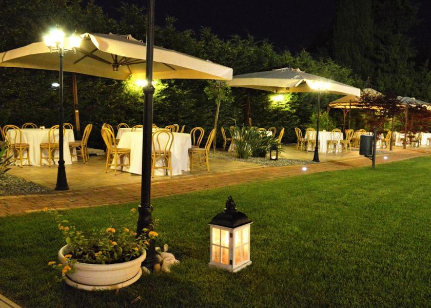 Puglia Castellana Grotte garden