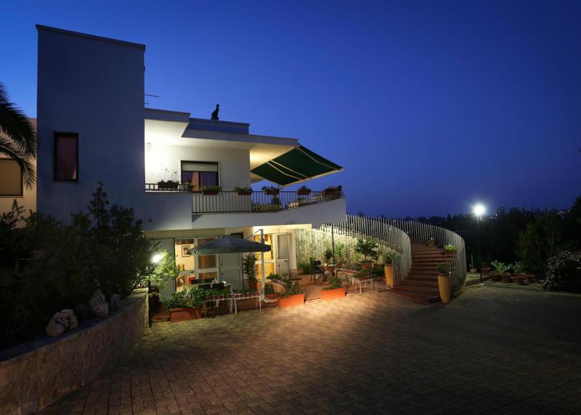 Puglia Castellana Grotte 