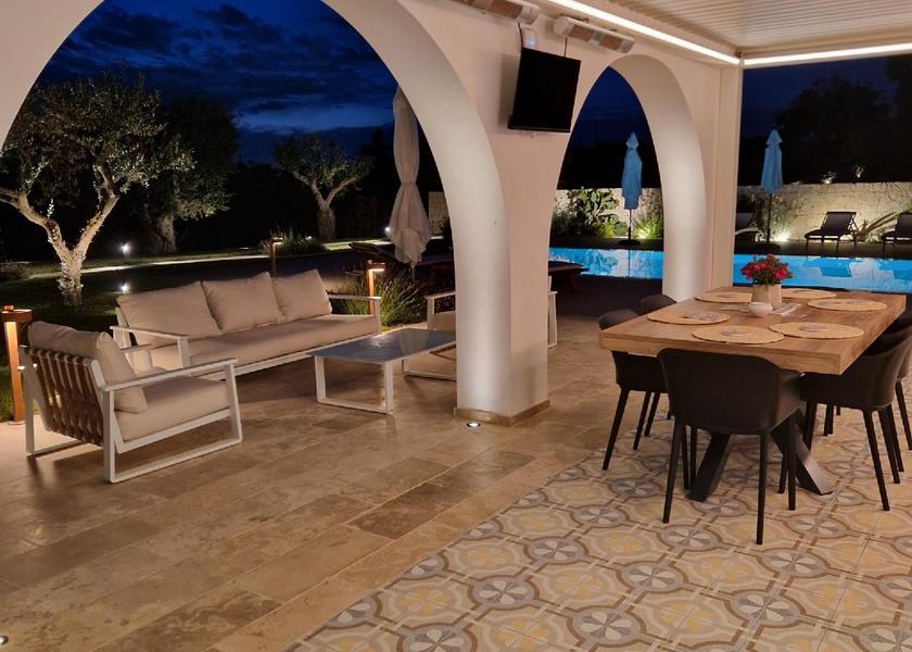 Puglia Castellana Grotte balcony/terrace