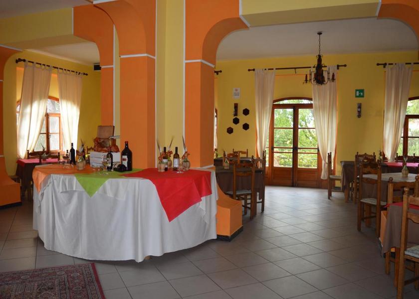 Tuscany Castellina Marittima bar/lounge