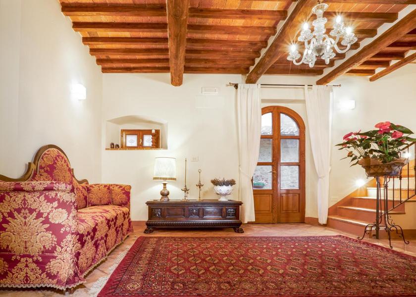 shared lounge/tv area