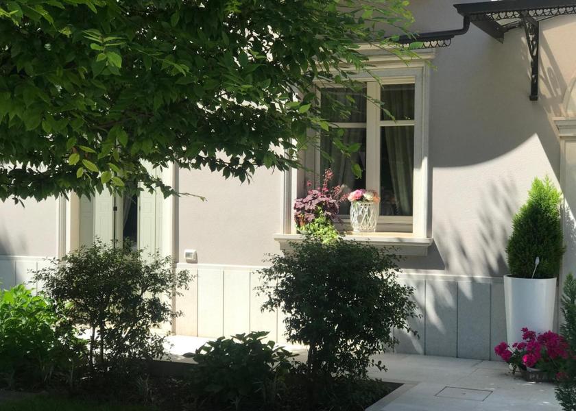 Veneto Castelnuovo del Garda entrance