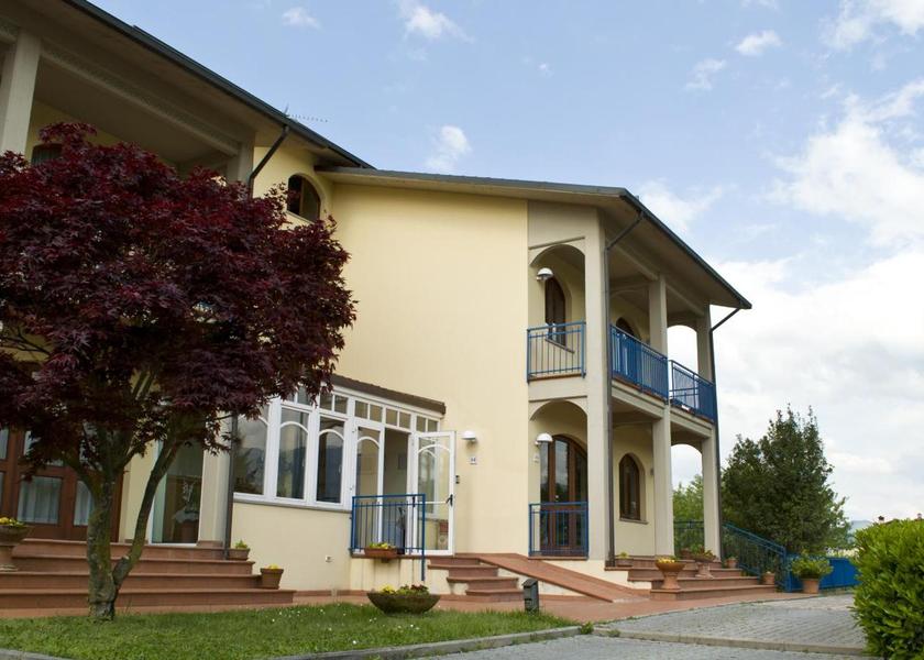 Tuscany Castelnuovo di Garfagnana Exterior view
