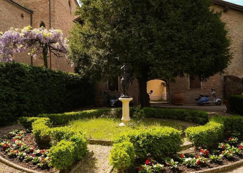 Emilia-Romagna Castelvetro di Modena Property grounds