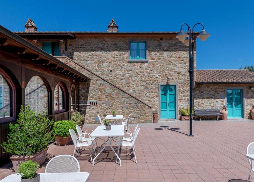 Tuscany Castiglion Fiorentino entrance