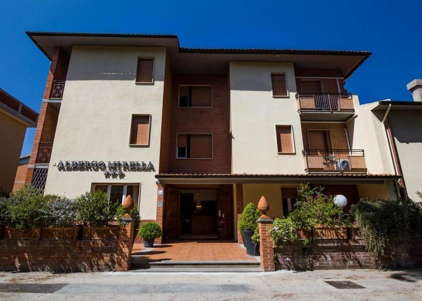 Tuscany Castiglione della Pescaia entrance