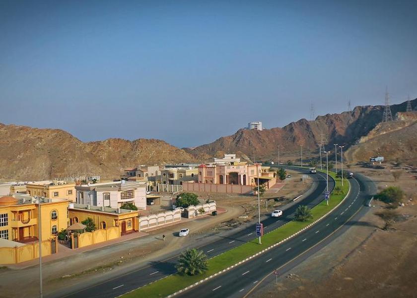 Fujairah Fujairah surrounding environment