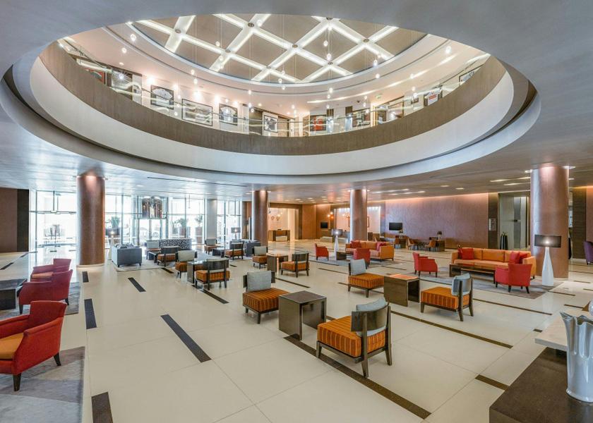 Abu Dhabi Al Ain lobby