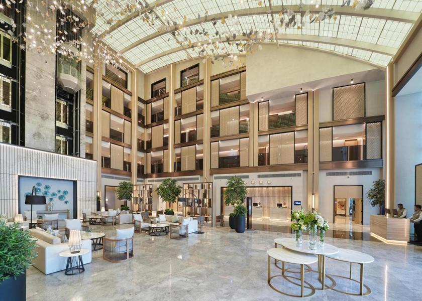 Abu Dhabi Al Ain lobby