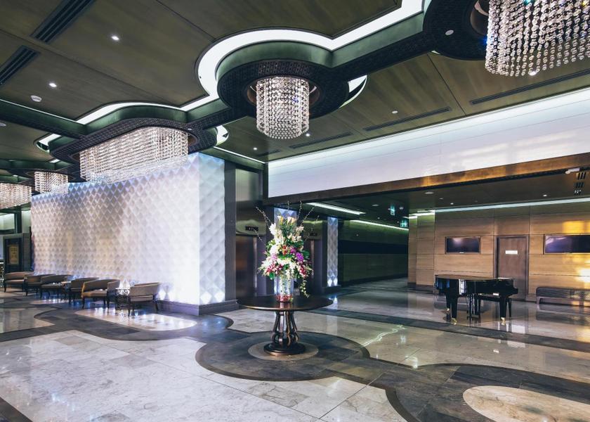 Abu Dhabi Al Ain lobby