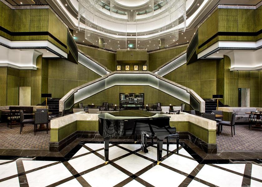 Abu Dhabi Al Ain lobby