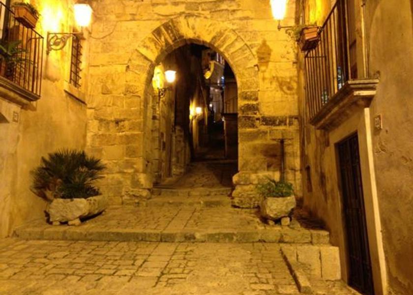Sicily Chiaramonte Gulfi nearby attraction