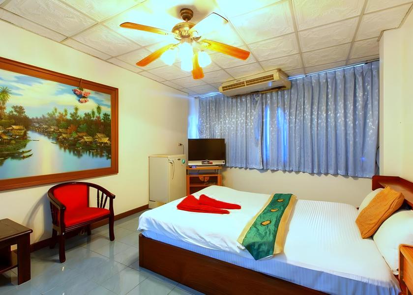 Chonburi Province Pattaya Budget Double Room No Window