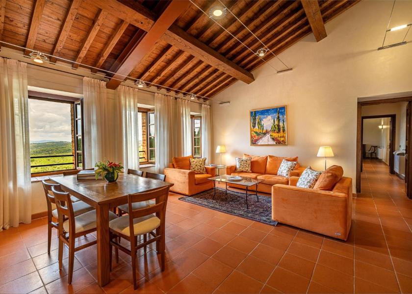 Tuscany Cinigiano kitchen