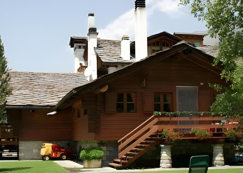 Valle d'Aosta Cogne Exterior view