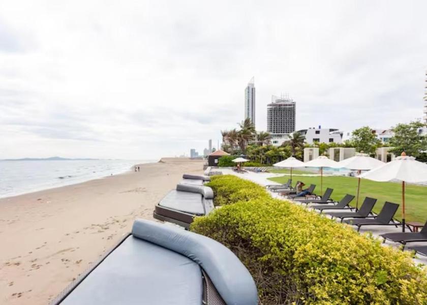 Chonburi Province Pattaya beach