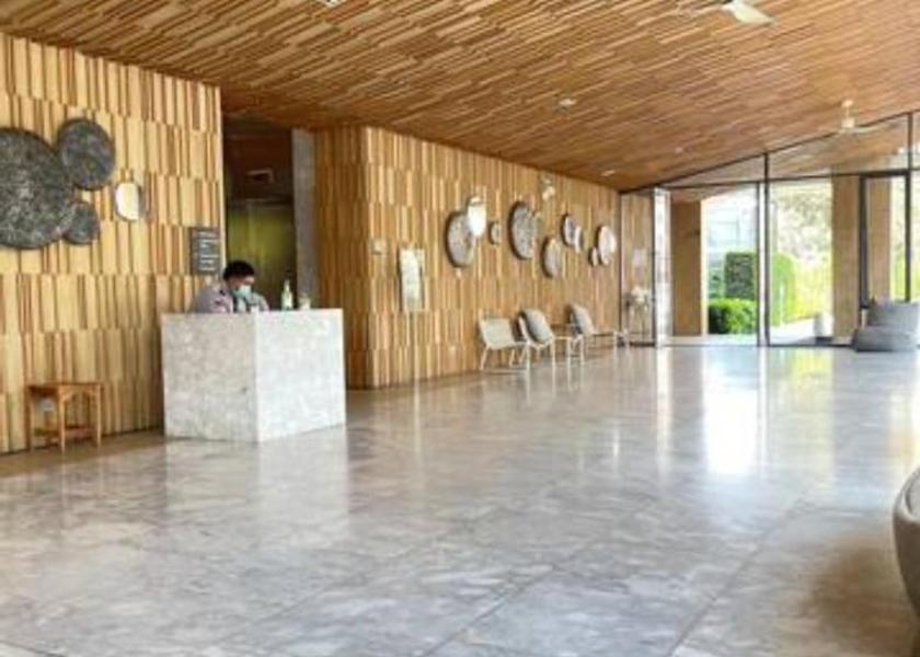 Chonburi Province Pattaya lobby