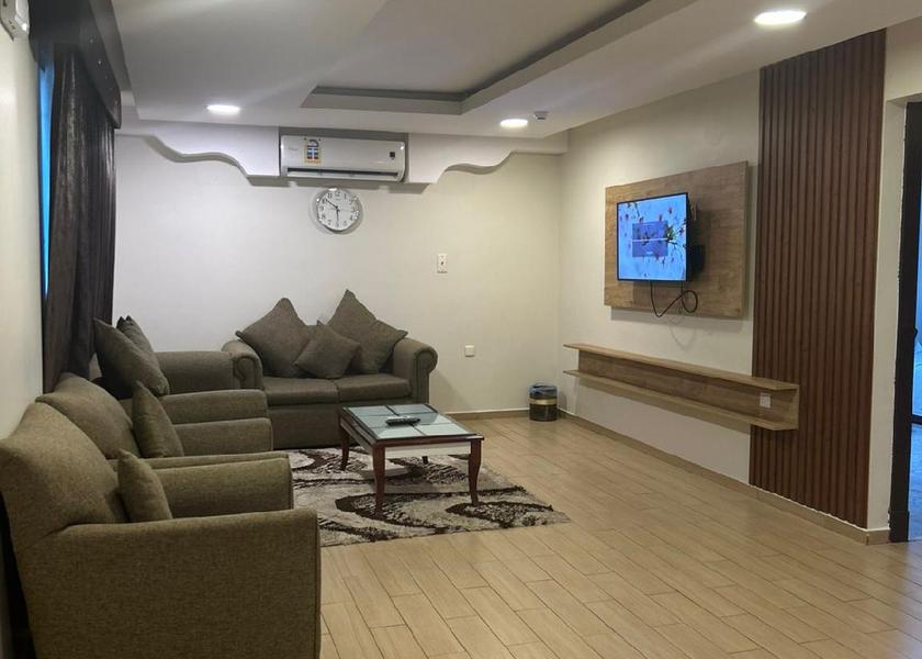 Eastern Province Dammam Interconnecting room(s) available